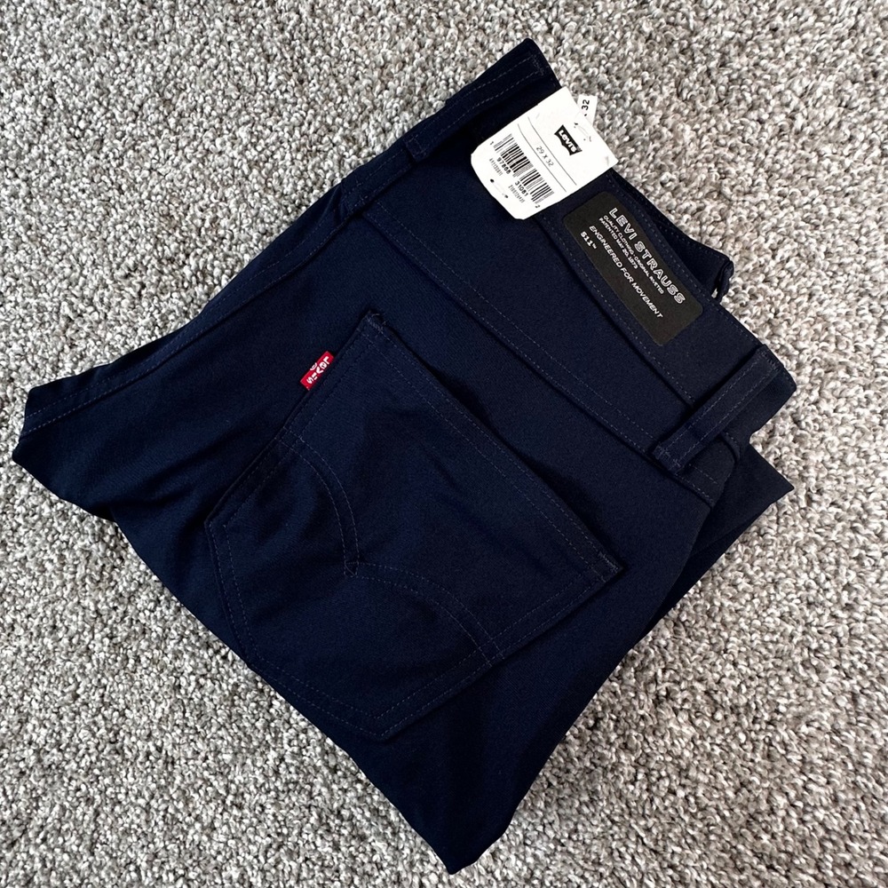 Levis 511 Slim Tech Pants Mens 29x32 Navy Blue High Stretch Performance NEW